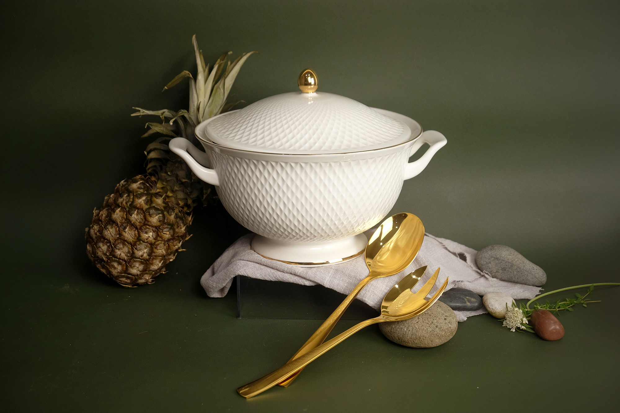E'Clat Soup Tureen