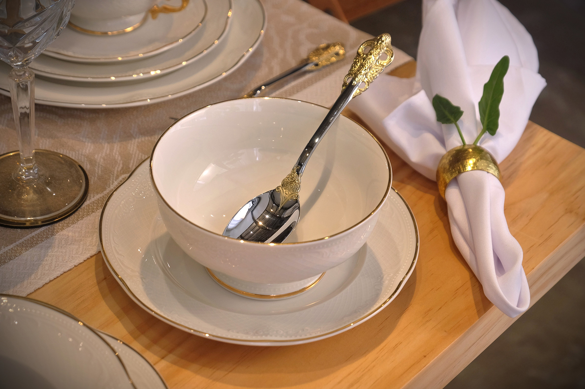 Noble Gold Cereal Bowl