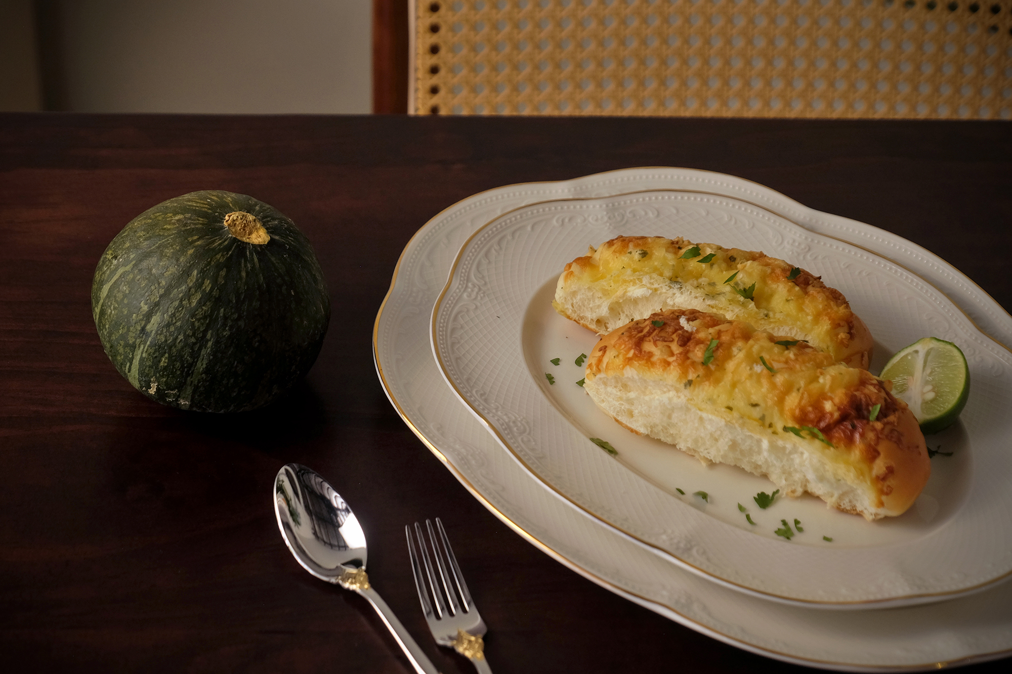 Noble Gold Oval Plate 36.0 Cm