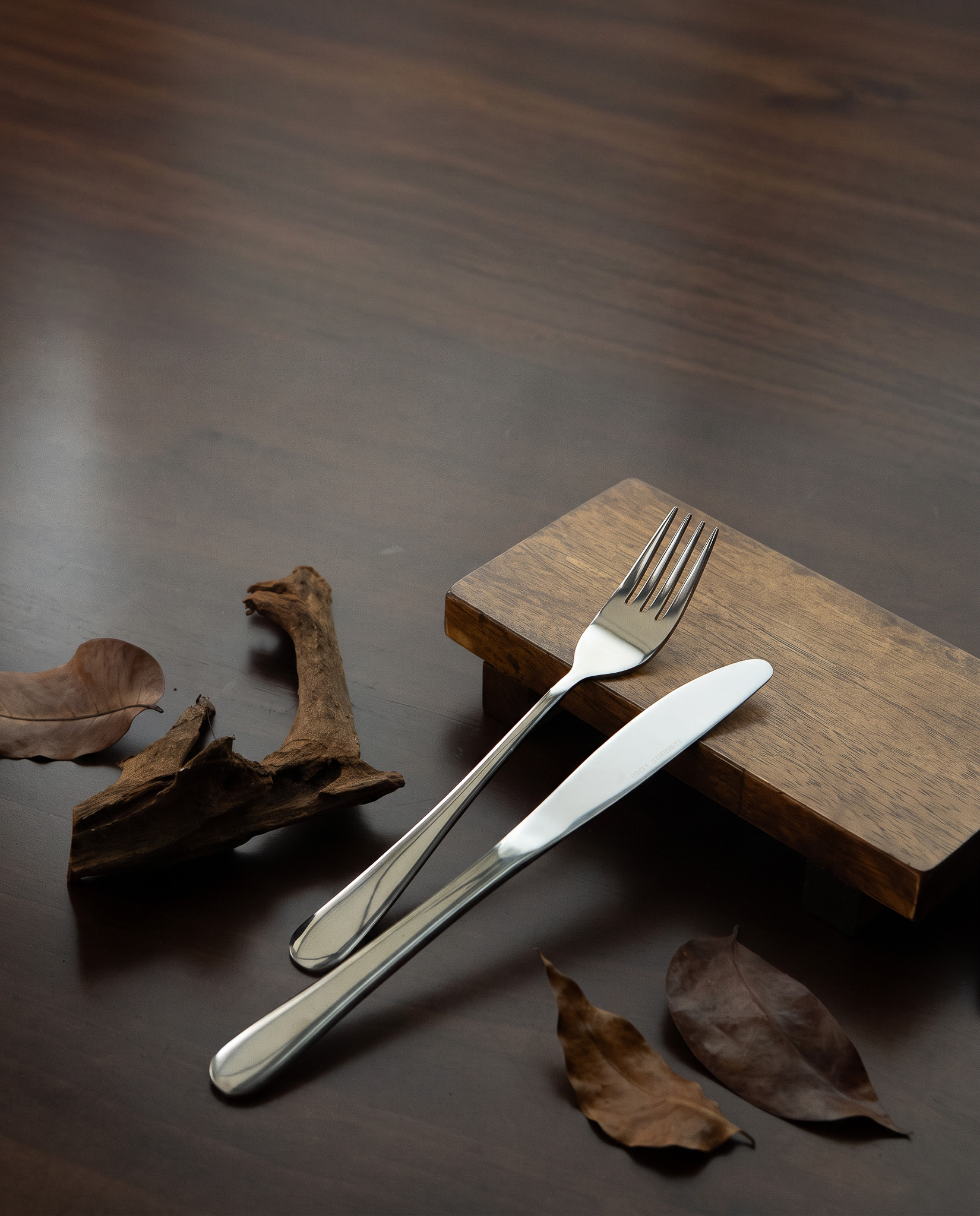 Arezzo Cutlery With Stand Set 24pcs