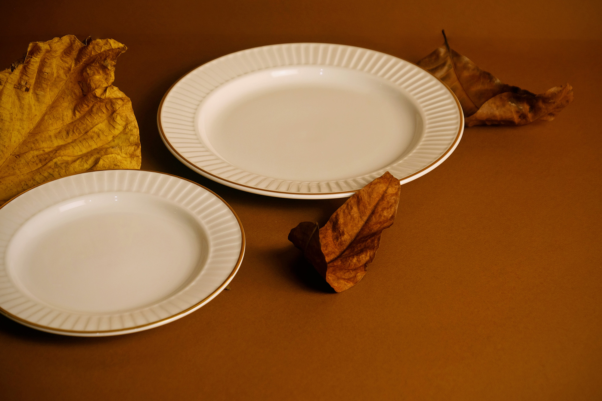 Drape Gold Dinner Plate