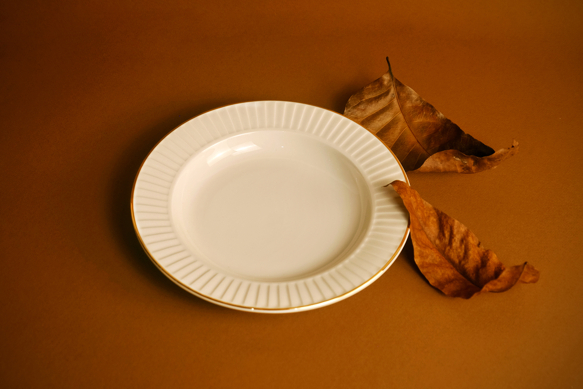 Drape Gold Dessert Plate