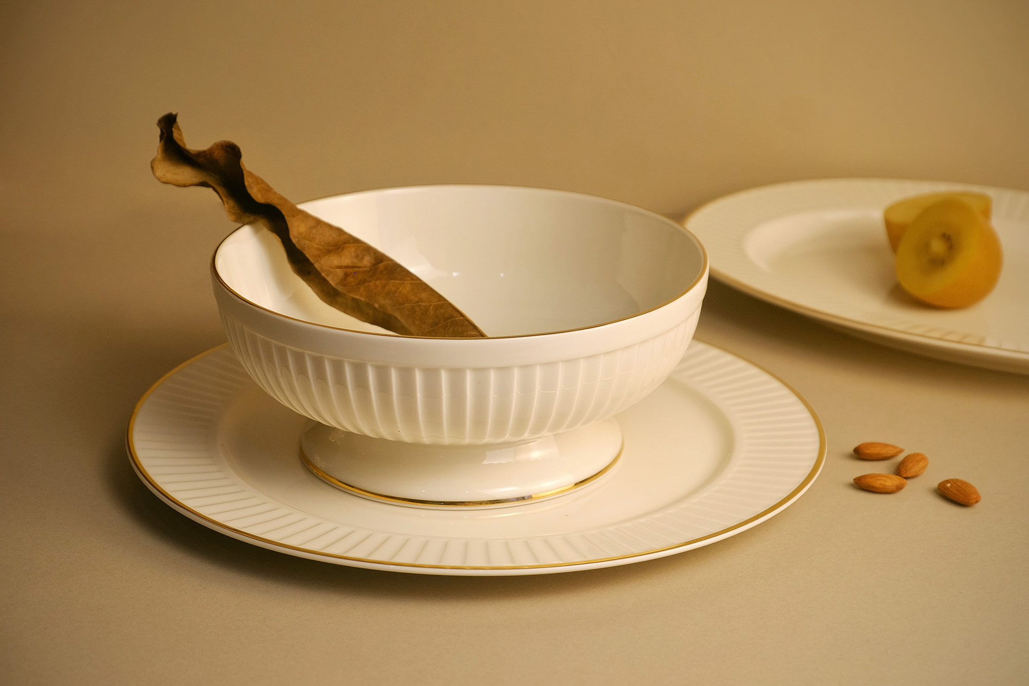 Drape Gold Salad Bowl