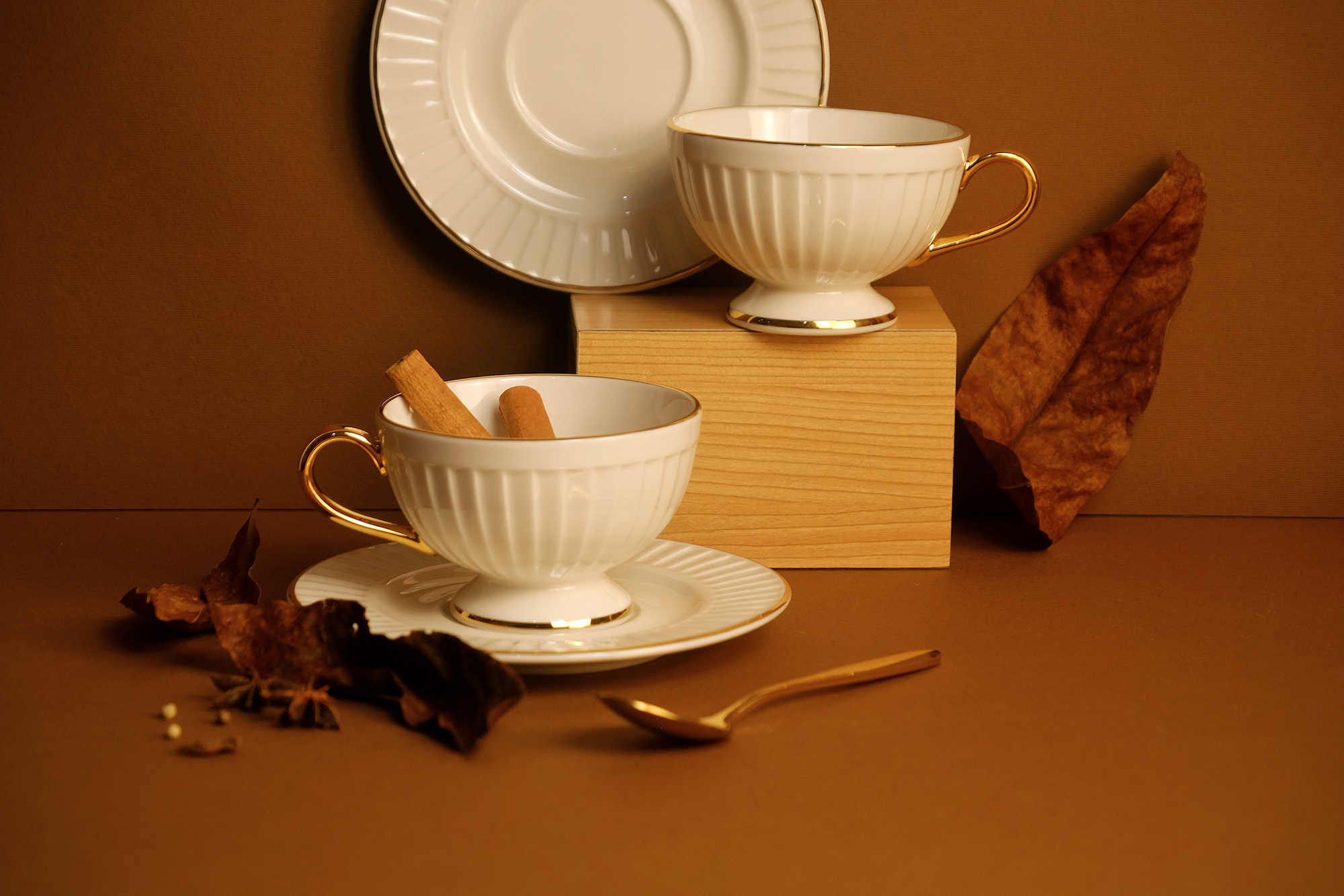 Drape Gold Cup & Saucer