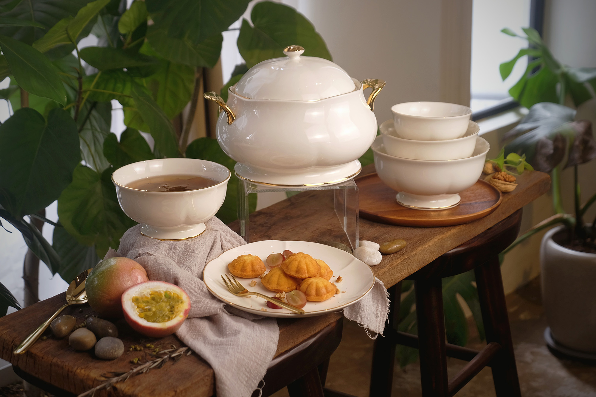 Bella Gold Compote Bowl