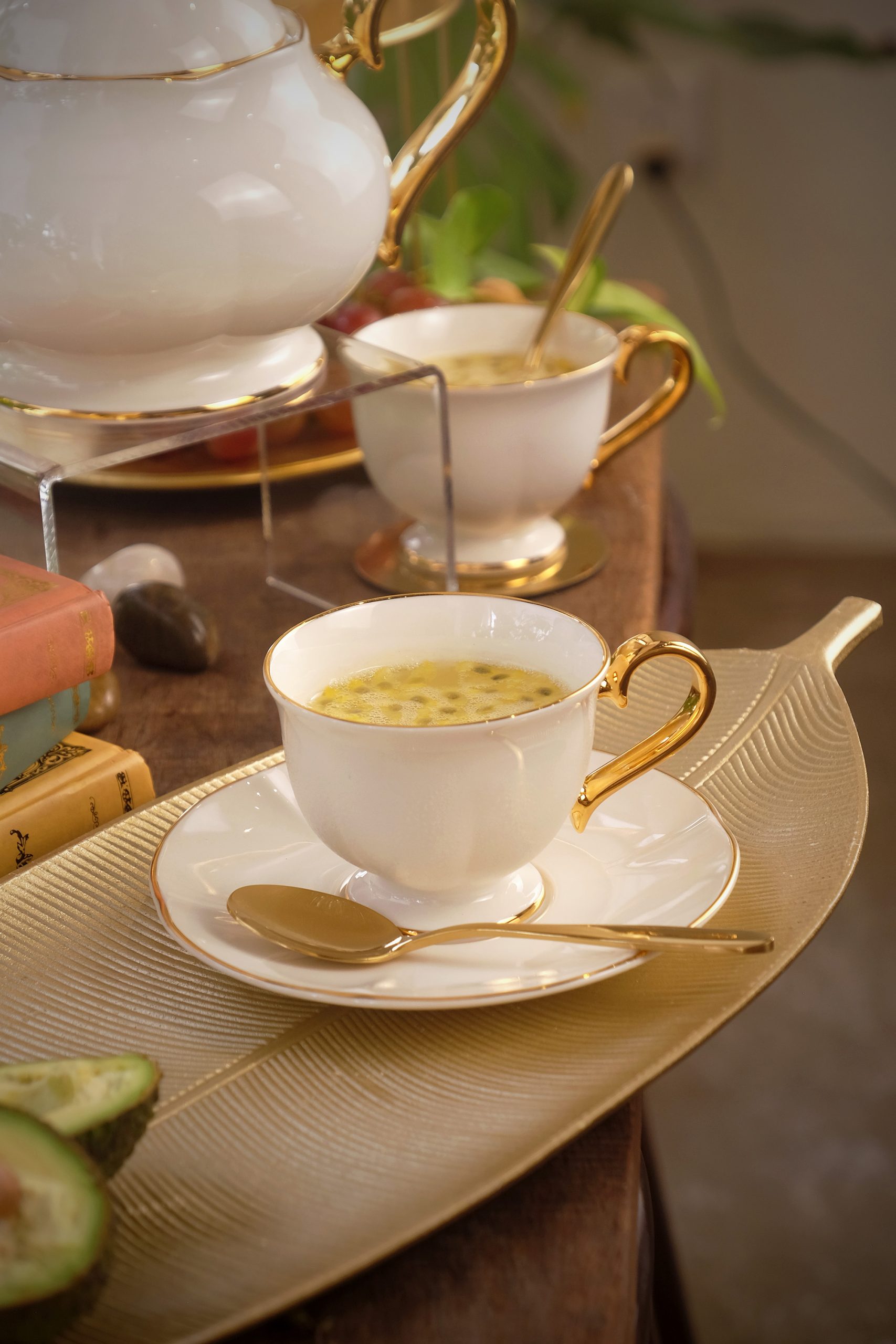 Bella Gold Cup & Saucer