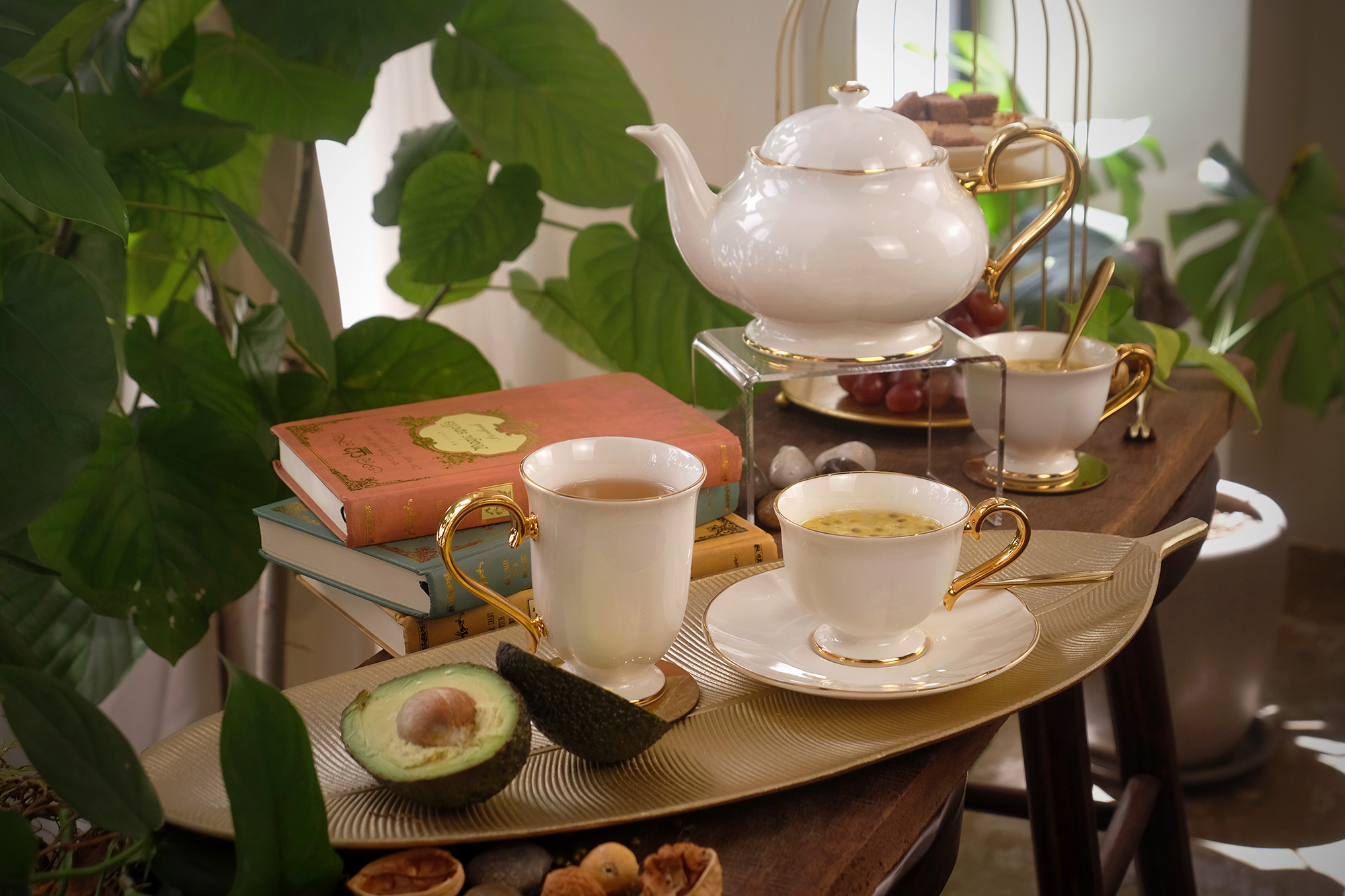 Bella Gold Cup & Saucer