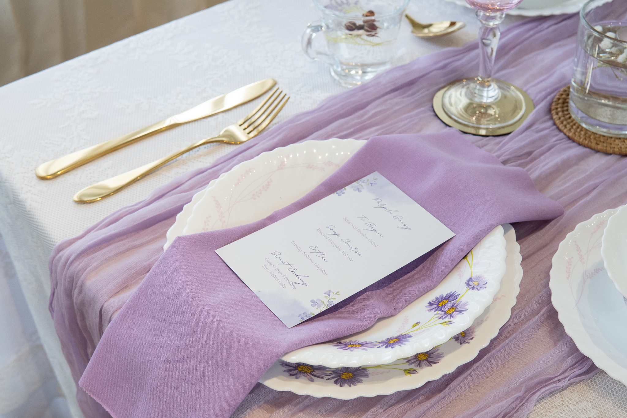 Dinexe Opal Glass Dinnerware Set 24pcs - Wavy Purple Daisy