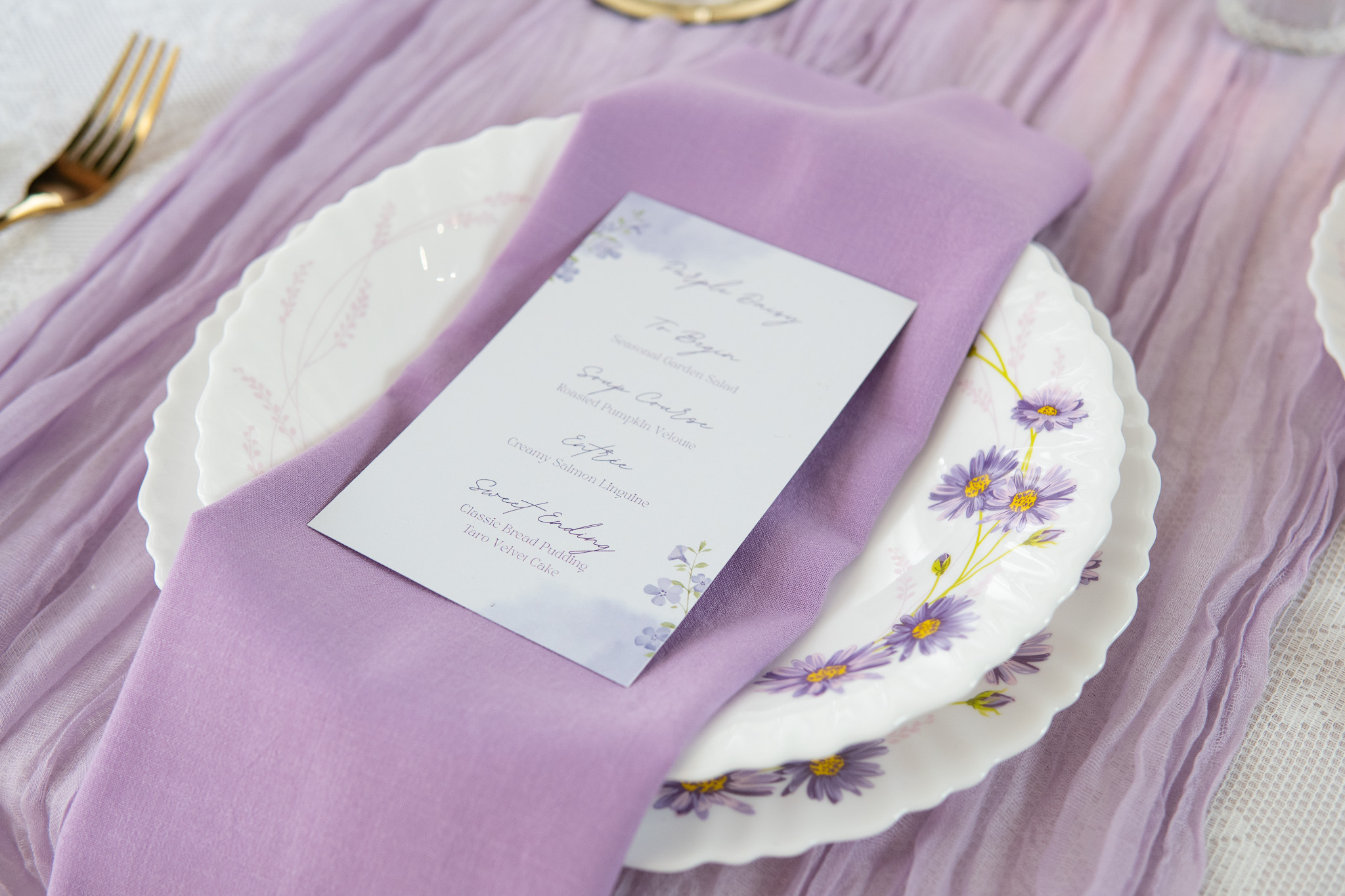 Dinexe Opal Glass Dinnerware Set 24pcs - Wavy Purple Daisy