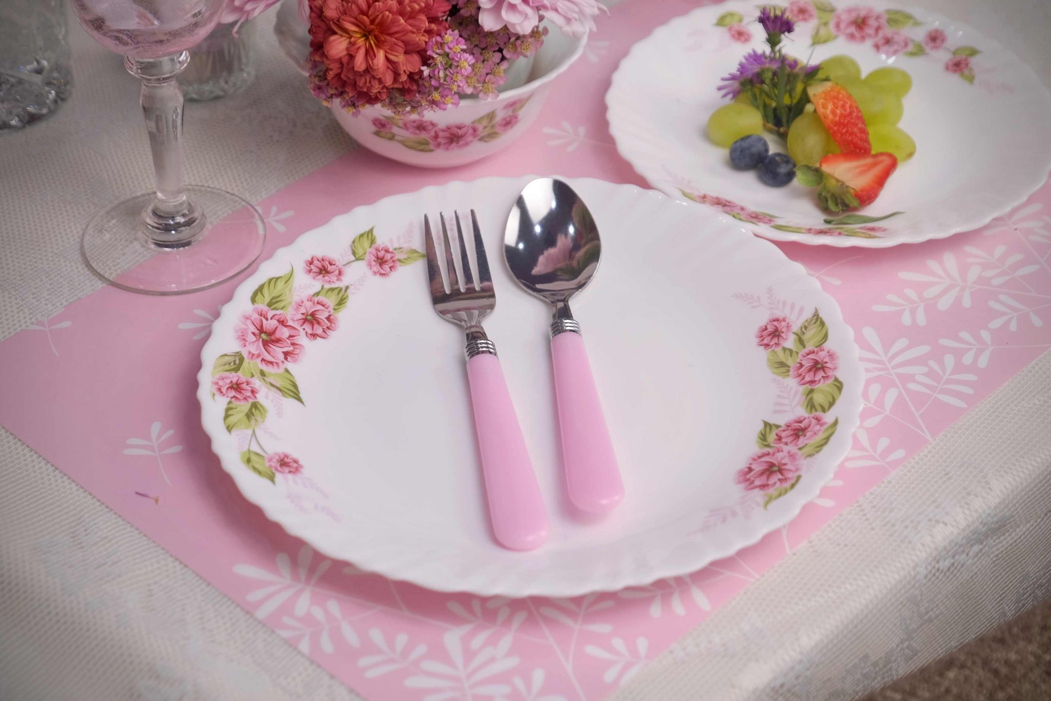 Dinexe Opal Glass Dinnerware Set 24pcs - Wavy Camellia Bloom