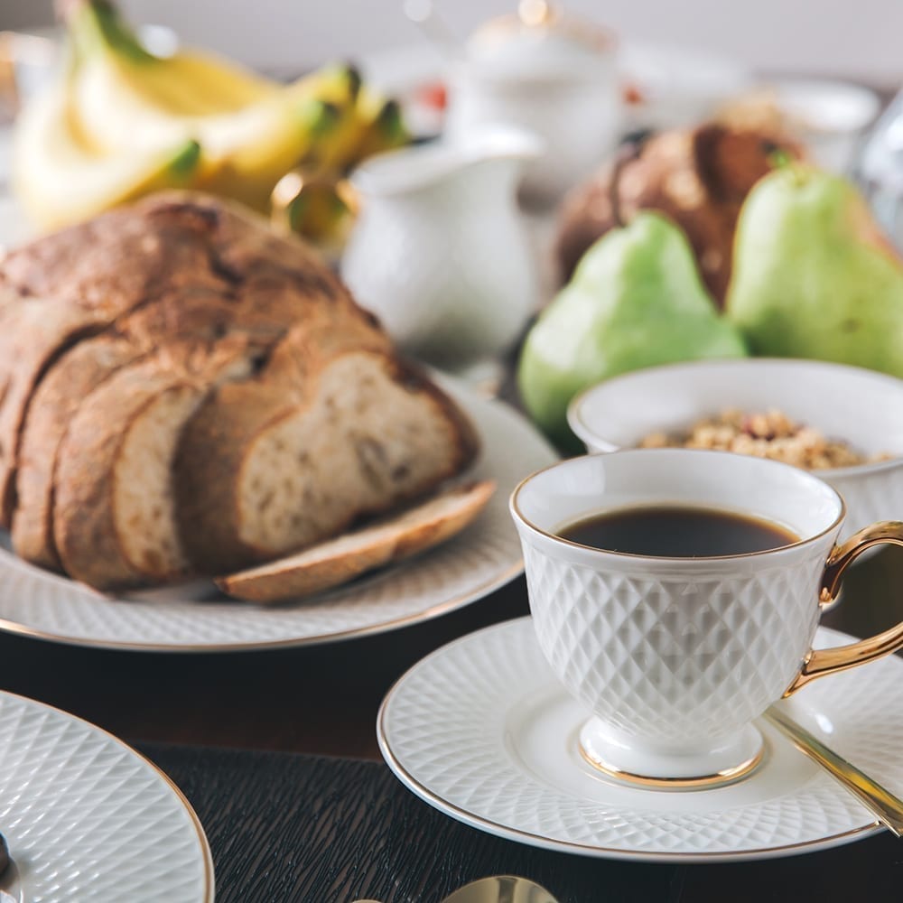 E'Clat Teapot and Cup & Saucer Set 13pcs