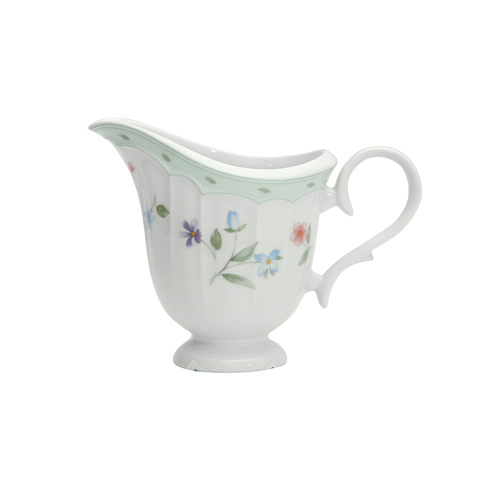 La Clarte En Rose Creamer