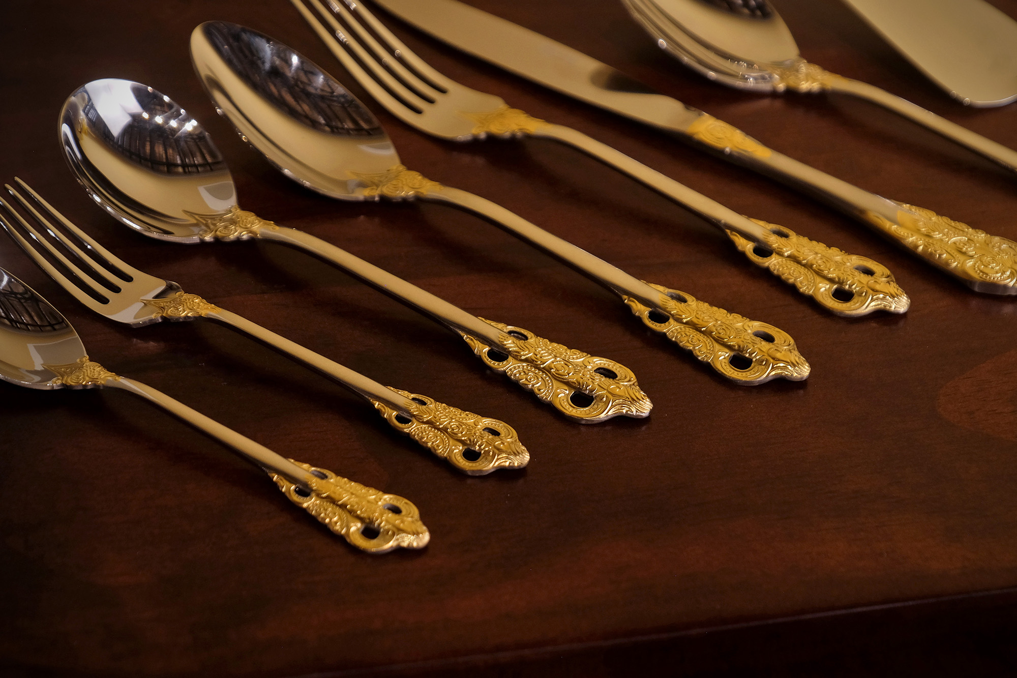 Majestica Gold Serving Spoon