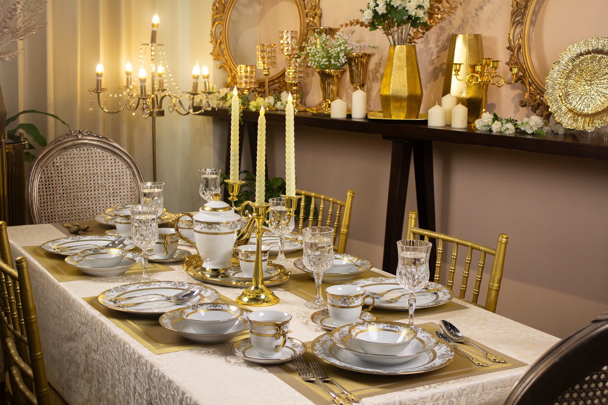 Felli Majestica Gold Dinnerware Set 18pcs